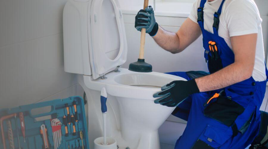 Local expert plumbing services in Deloit, IA